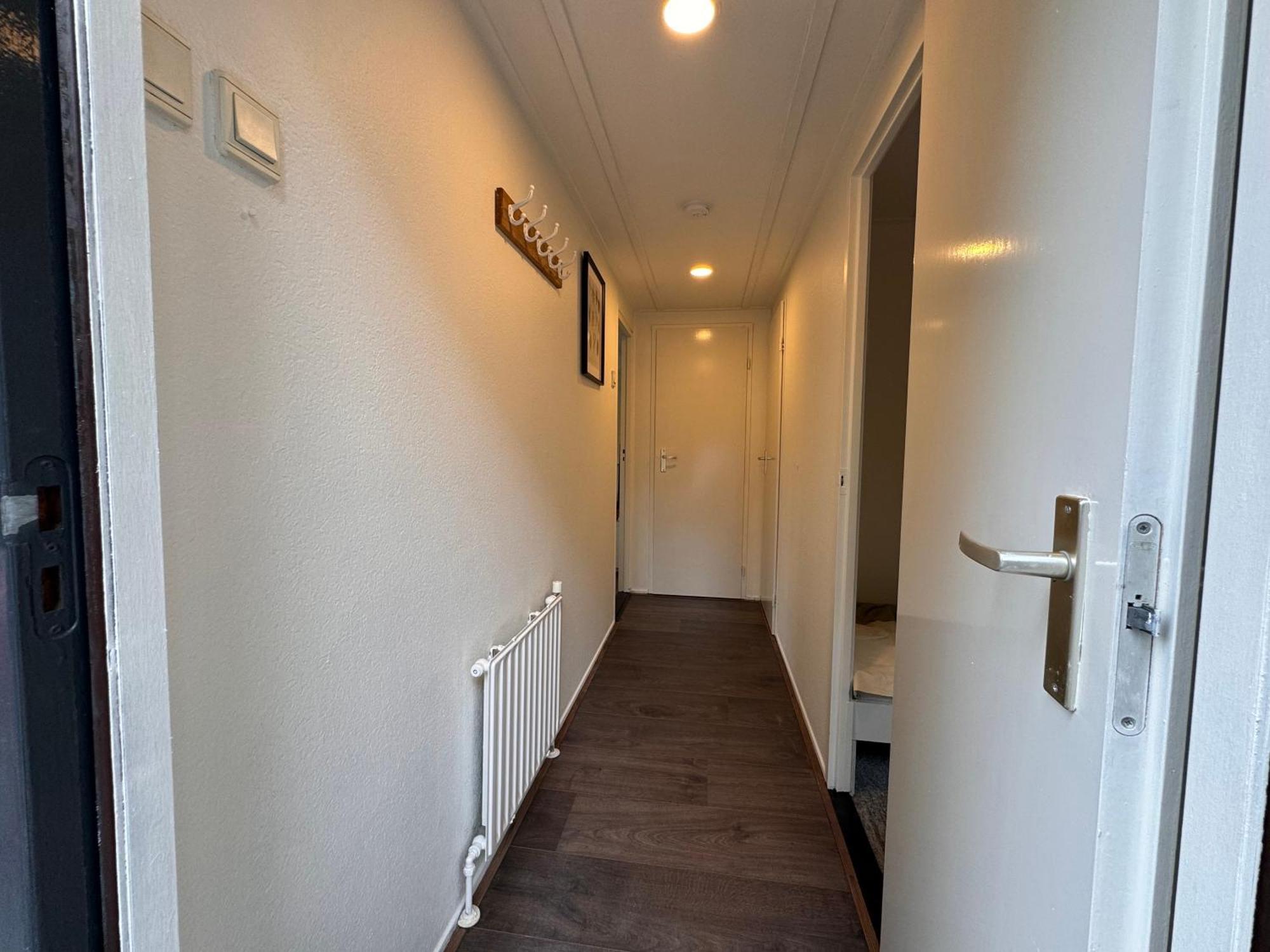 Ruim En Luxe Chalet Privetuin - Park 'De Ijsvogel' Apartment Voorthuizen Luaran gambar